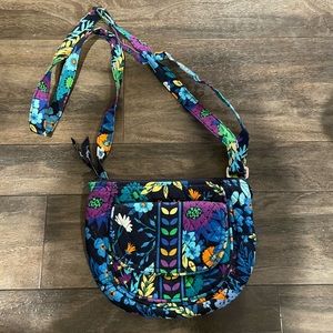 Like new Vera Bradley purse